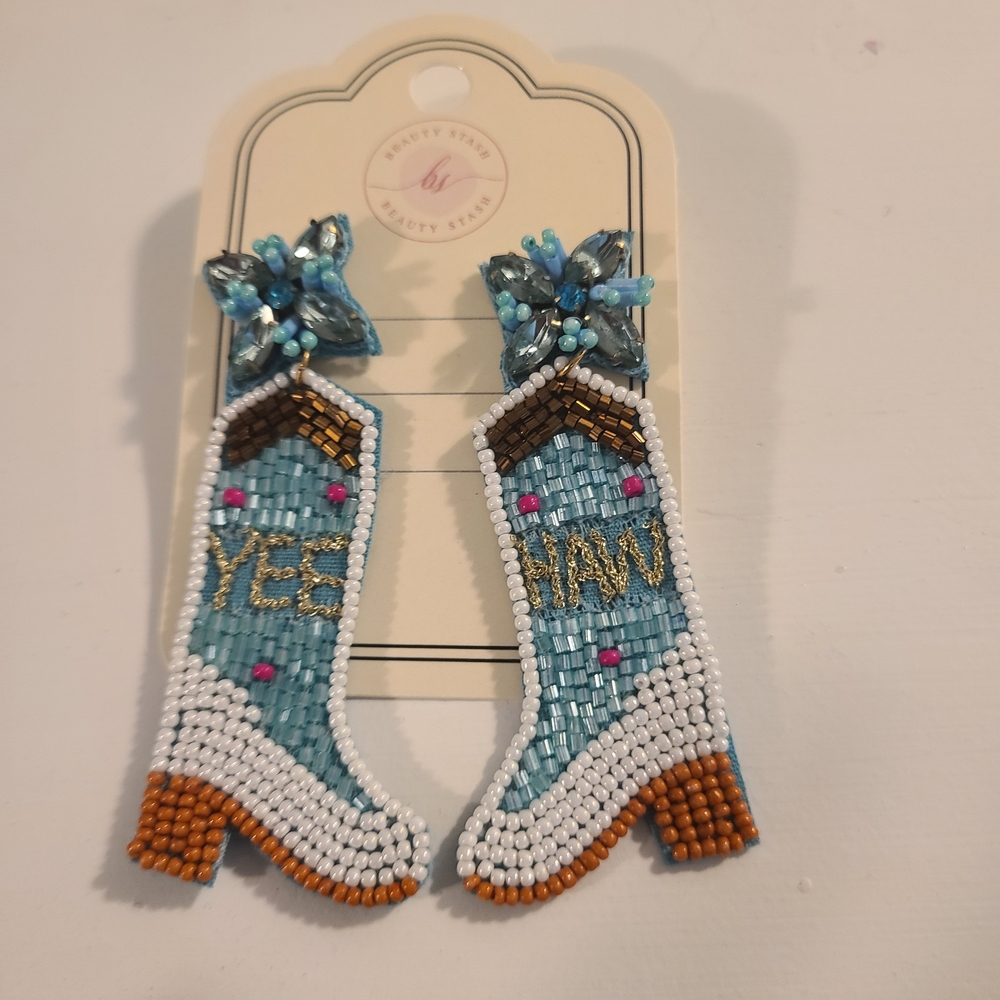 Beaded Cowboy Boot Earrings NWT